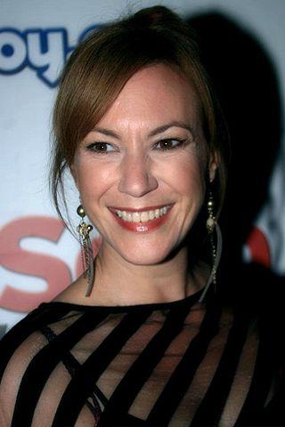 Tanya Franks Height