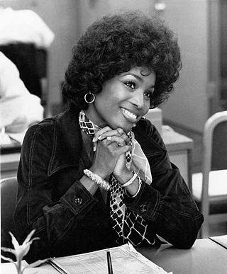 Teresa Graves Height