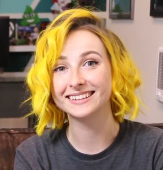 Tessa Violet Height