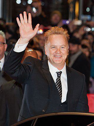 Tim Robbins Height