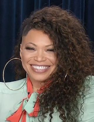 Tisha Campbell Height