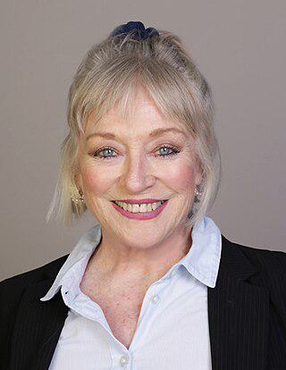 Veronica Cartwright Height