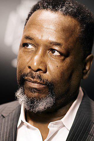 Wendell Pierce Height