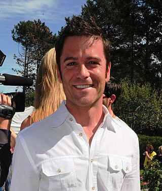 Yannick Bisson Height